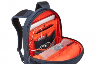 Thule Subterra 23L